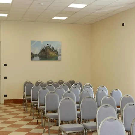 Veronello Hotel