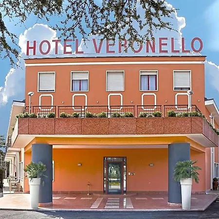 Veronello Hotel 3*